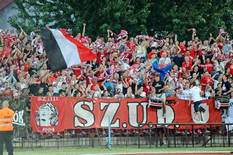 A dvsc futballcsapatának hivatalos twitter oldala | twuko. DVSC - Strömsgodset 2013.07.25. - Hungarian Ultras
