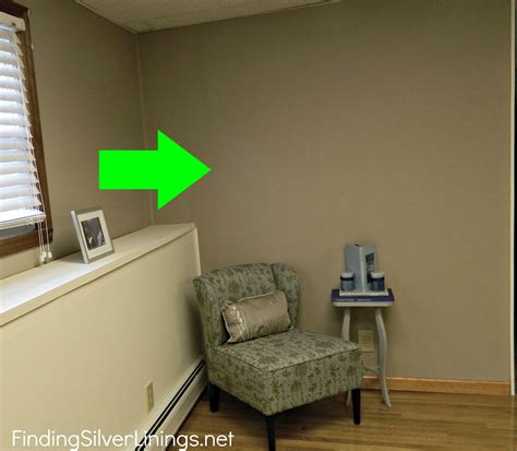 Dressing Bare Wall | Finding Silver Linings