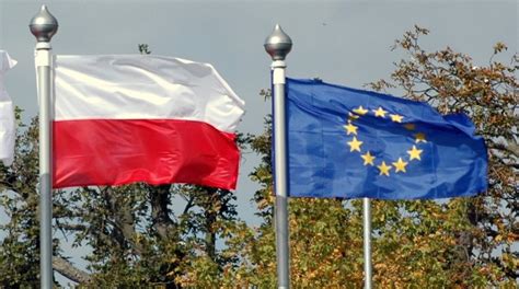 Flaga Polski Unii Europejskiej Whats New