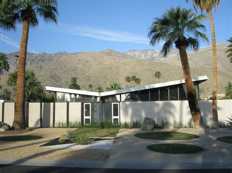 Mid Century Home In Twin Palms Mid Century Architecture Palm Springs