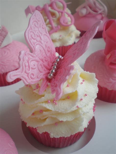 Sugar Siren Cakes Mackay 18th Birthday Girly Cupcakes