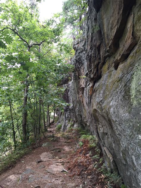 Hiking Trail In Petit Jean State Park Beautiful Places To Travel