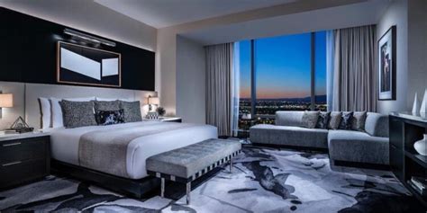 Top 10 Most Expensive Hotel Rooms In The World 2021