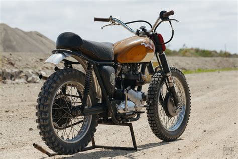 Hello Engine Shows How To Build A Triumph Desert Sled Bike Exif