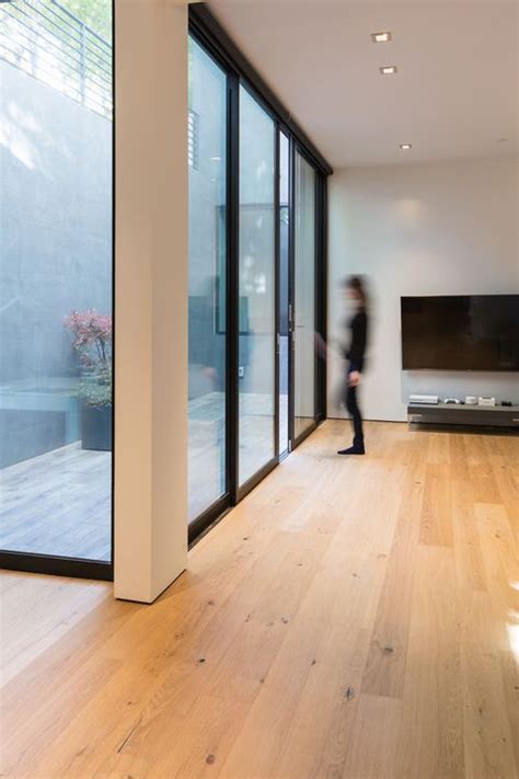 Check spelling or type a new query. Most Popular Hardwood Floor Stain Colors 2019 | NIVAFLOORS.COM