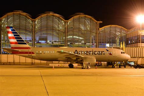 American A320 N126uw At Dca American Airlines Airbus A320 Flickr