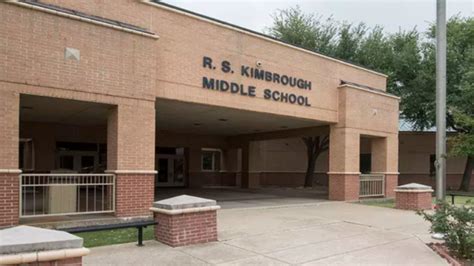 Texas Substitute Teacher Fired After Allegedly Setting Up Classroom Fight ‘who In Their Right
