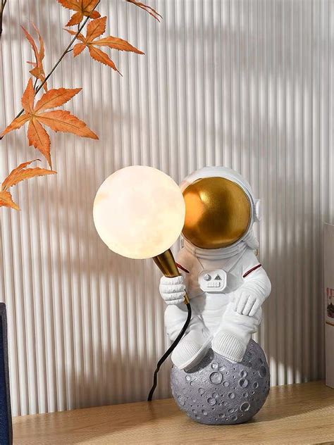 Astronaut Table Lamp Mooielight Astronaut Table Lamp