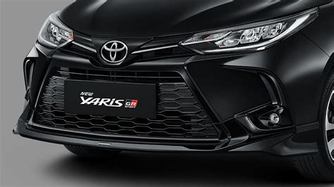 Foto Gambar Eksterior Toyota Yaris 15 S Cvt Gr Sport 7 Ab 2022 2024