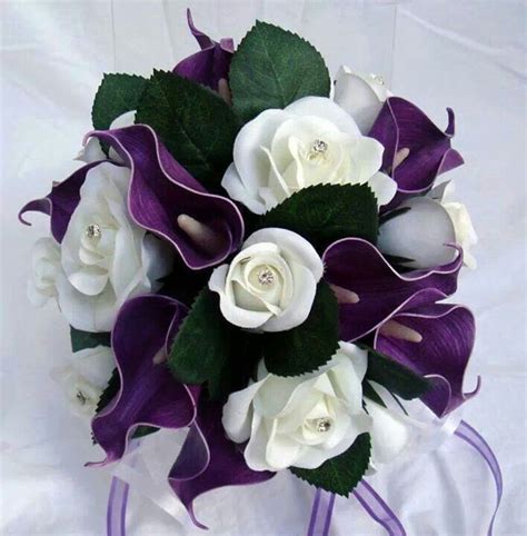 Bouquet I Love How The Darker Flowers Add Depth To It Calla Lily Bridal