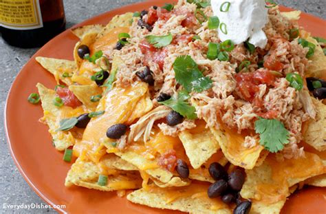 Layer half the chips, cheddar, cotija, chicken, pickled jalapeños, and onion. Slow Cooker Easy Chicken Nachos Recipe