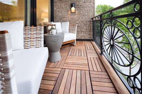24 Ways To Make The Most Of Your Tiny Apartment Balcony