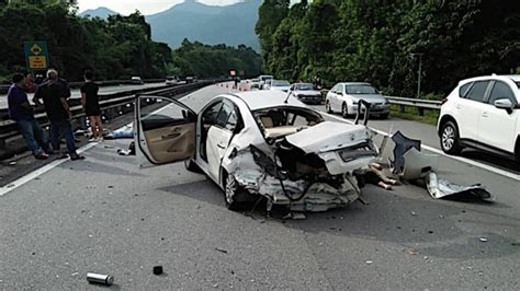 Koleksi kemalangan jalan raya yang sempat dirakam melalui dashcam. 15 Lokasi Kemalangan Maut Dikenal Pasti Di Perak - MYNEWSHUB