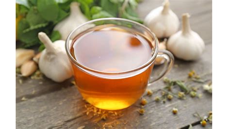 5 Amazing Health Benefits Of Drinking Garlic Tea In Morning For Optimal