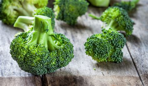 Ways To Tell If Broccoli Is Bad Farmhouse Guide