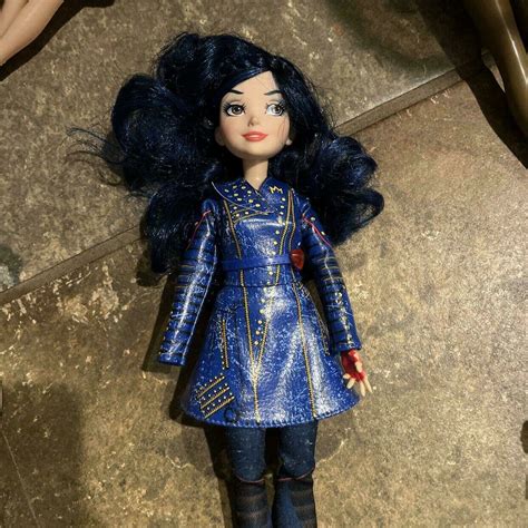 Disney Descendants Doll Evie Isle Of The Lost Hasbro Missing Right Hand