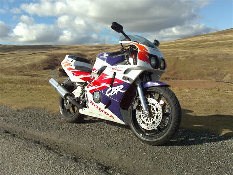 Of course, it'd be hard to find an older cbr. '92 Honda CBR400RR NC29 | Honda cbr, Honda cbr 600, Old bikes