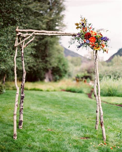 77 Wedding Arches That Will Instantly Upgrade Your Ceremony Diy Wedding Arch Wedding Arch