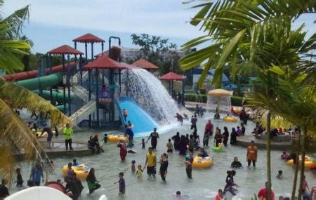 A' famosa water theme park (melaka): Melaka Wonderland Theme Park And Resort, Ayer Keroh ...