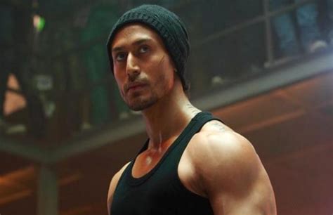 Lockdown Tiger Shroff Miss Air Flips Outside Shares Throwback Video