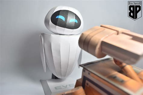 Wall E And Eve Papercraft Brian Papercraft