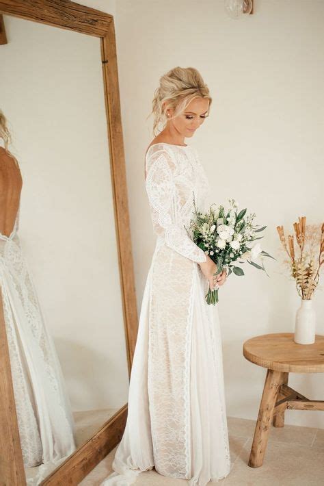 32 Winter Wedding Dresses Perfect For A Cold Day Backless Lace
