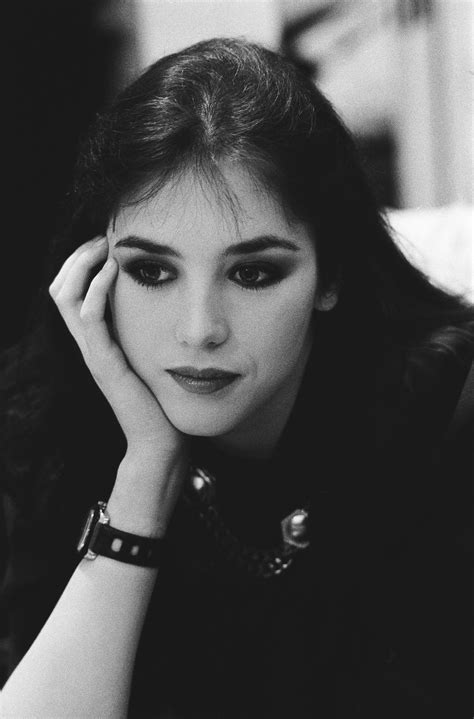 Lichtreize Isabelle Adjani By Claude Azoulay Not In Love Just Drunk Love Drunk Sparks