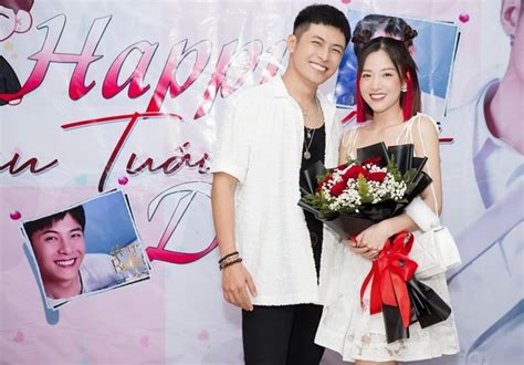Hot Revealed Photo Of Gin Tuan Kiet Proposing To Puka The Wedding