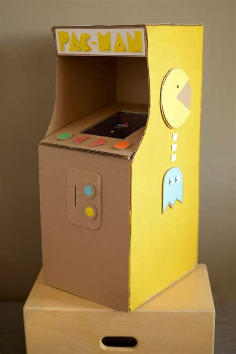 Cardboard Class with Estefi Machado | Handmade Charlotte | Video games