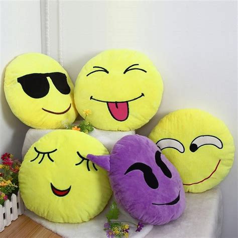Soft Emoji Smiley Emoticon Round Cushion Pillow Sofa Stuffed Cushion Emoji Sofa Pillows