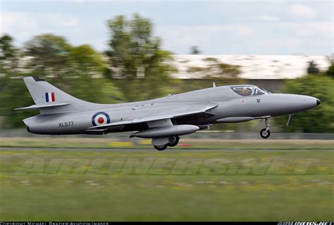 Hawker Hunter T7 Untitled Aviation Photo 2446631