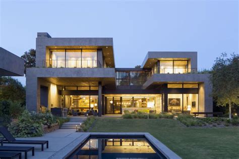 Brentwood Residence In Los Angeles By Marmol Radziner Architecture