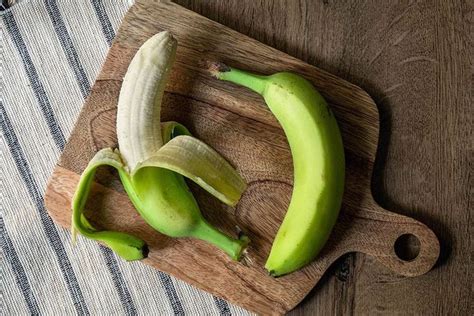 4 Ways To Use Green Bananas That Wont Ripen In 2022 Green Banana