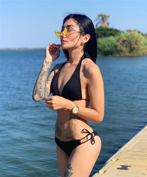 Hot Sexy Nicole Amado Bikini Pics