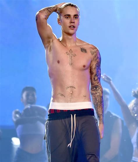 Justin Bieber Kicks Off Wet And Wild Purpose Tour With Sexy Dancing And Lots Of Shirtlessness