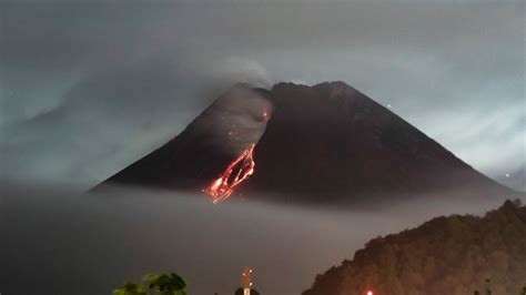 gunung meletus di indonesia newstempo