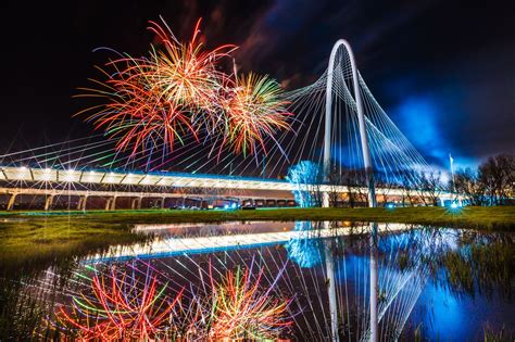 Where To Watch 4th Of July Fireworks In Dallas And Nyc Sandyhibbard