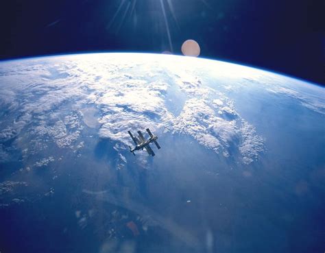Russian Space Station Mir Mir Photograph By Everett