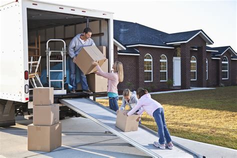 How To Load A Moving Truck And 7 Items You Should Leave Out