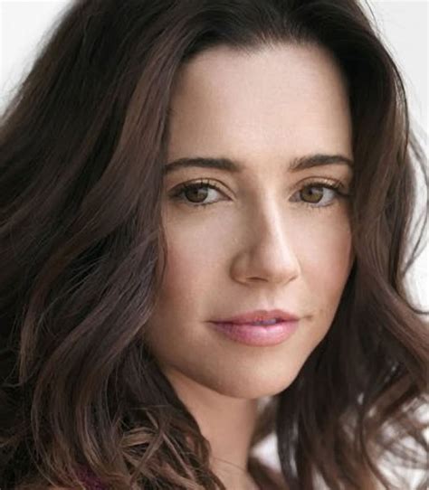 Signs Wonders And Fates Fulfilled With Linda Cardellini Modern Love
