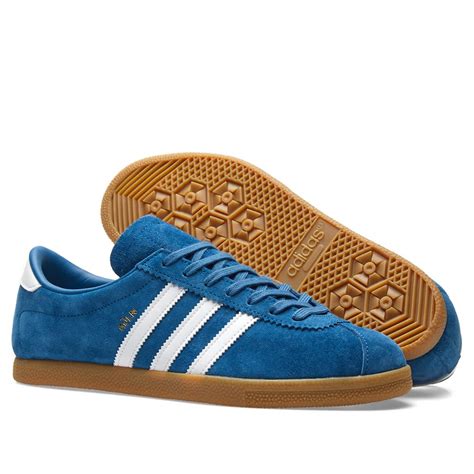Starting today, adidas is running their summer end of season sale, so if you've been looking for a reason to update your summer wardrobe, now's the time to do it. Adidas Koln Core Blue & White | END.