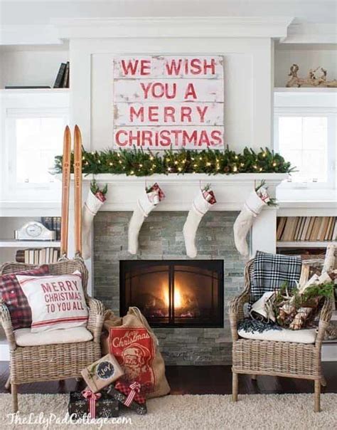 50 Absolutely Fabulous Christmas Mantel Decorating Ideas Christmas