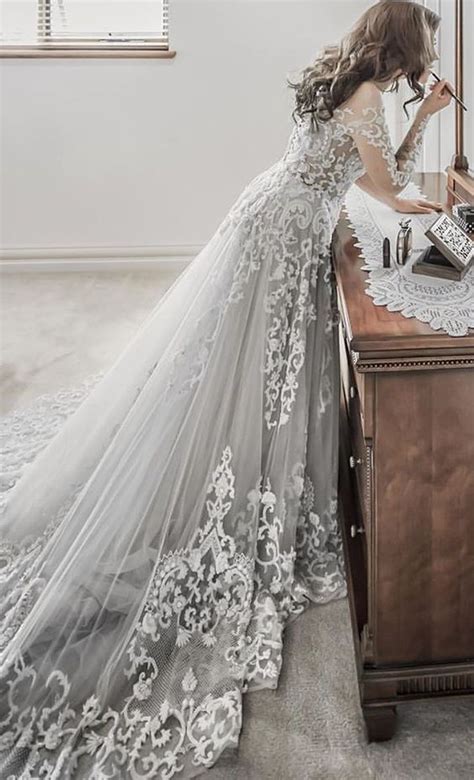 50 perfect winter wedding dress ideas to stay warm silver wedding dress grey wedding dress