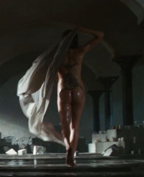 Nude Celebs In Hd Angelina Jolie Picture 200811original