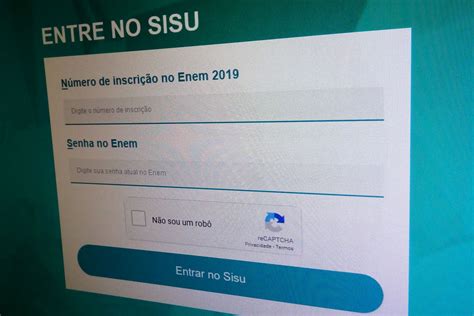 A lista de espera do sisu 2020.1 é uma lista de candidatos que aguardam uma vaga nas universidades públicas. Lista de espera do Sisu será publicada na segunda-feira ...
