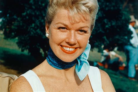 did doris day have plastic surgery everything you need to know surgery lists