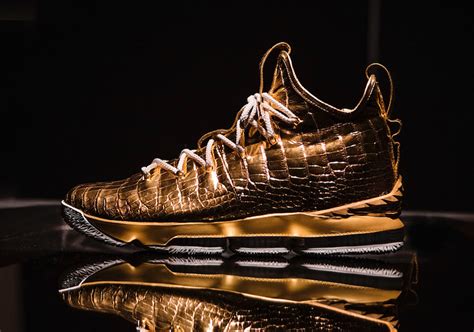 To win a pair of the lebron 15 equality shoes, customers must enter an online drawing. The Shoe Surgeon Nike LeBron 15 30K Worth $100,000 - SBD