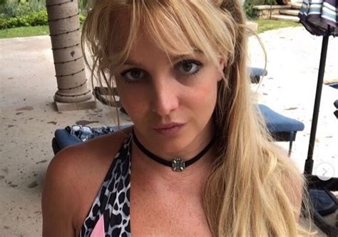 Britney Spears Stuns Barefaced In Her Backyard As Fans Deem Her Instagram A Setup