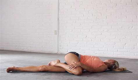 Twisting for Your Turns: 3 Yoga Twists To Improve Your ...