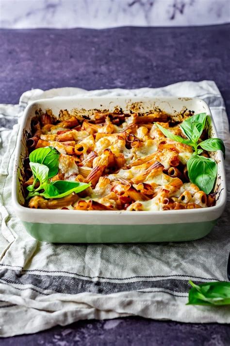 One Pot Cheese And Tomato Pasta Bake The Cook Report